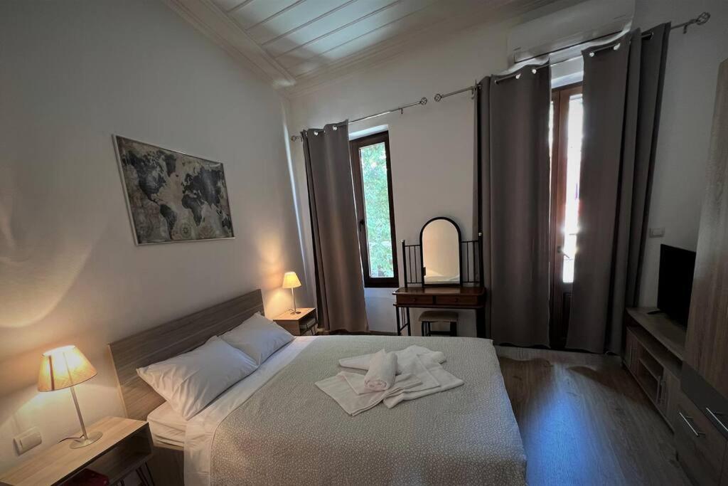 Ferienhaus Madame Parisienne Nafpaktos